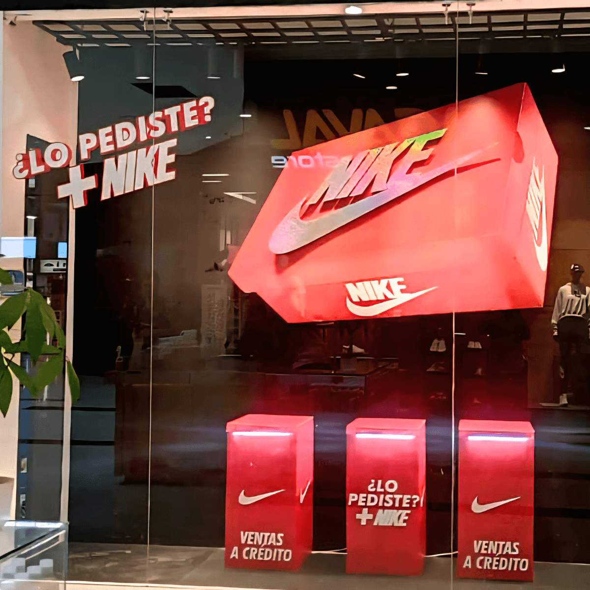 Nike - Vitrinas Iluminadas
